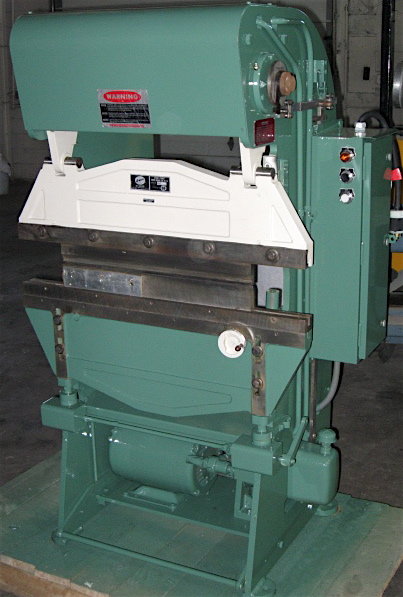 12 TON x 3' DI-ACRO ... PRESS BRAKE